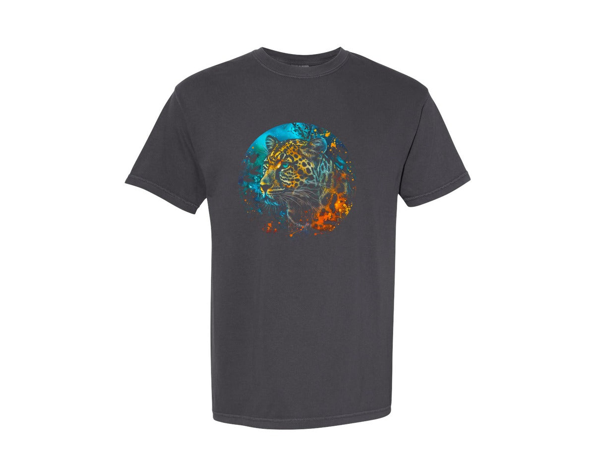 brand:Comfort Colors|color:Graphite|Vibrant Halftoned Leopard Design Graphic T-Shirt