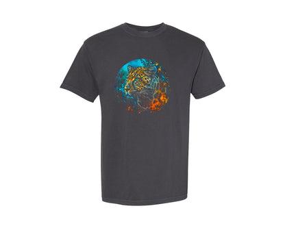 brand:Comfort Colors|color:Graphite|Vibrant Halftoned Leopard Design Graphic T-Shirt
