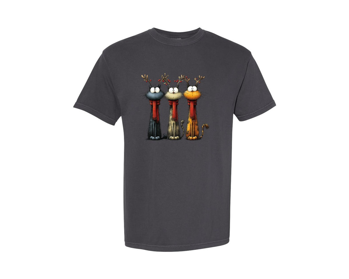 brand:Comfort Colors|color:Graphite|Quirky Christmas Three Cat Graphic T-Shirt