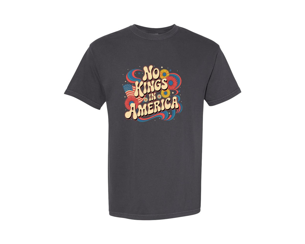 brand:Comfort Colors|color:Graphite|No Kings In America Patriotic Graphic T-Shirt