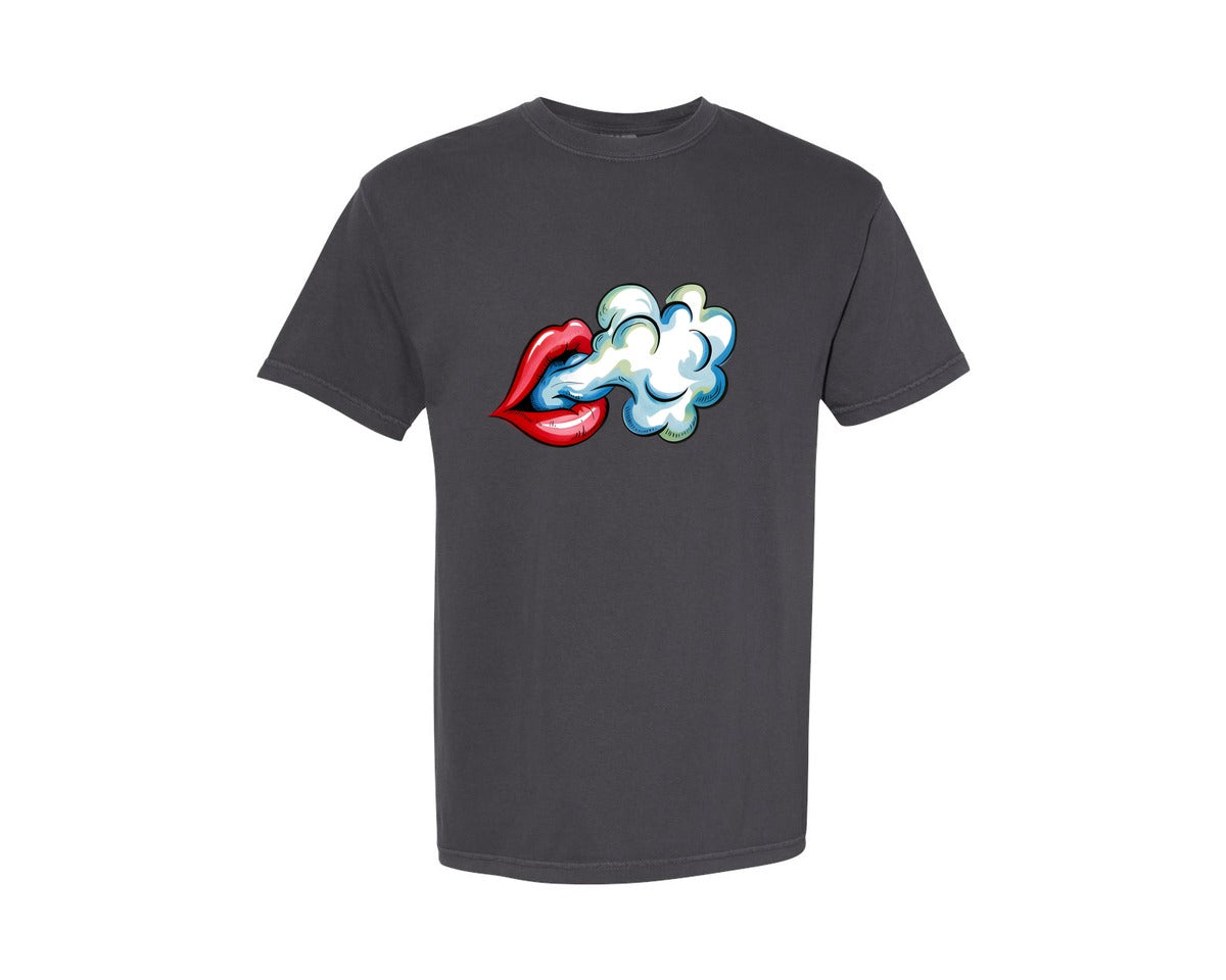 brand:Comfort Colors|color:Graphite|Red Lips Smoke Cloud Graphic T-Shirt