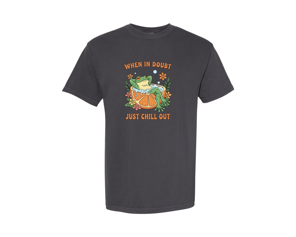brand:Comfort Colors|color:Graphite|When In Doubt Just Chill Out Frog 2 Graphic T-Shirt
