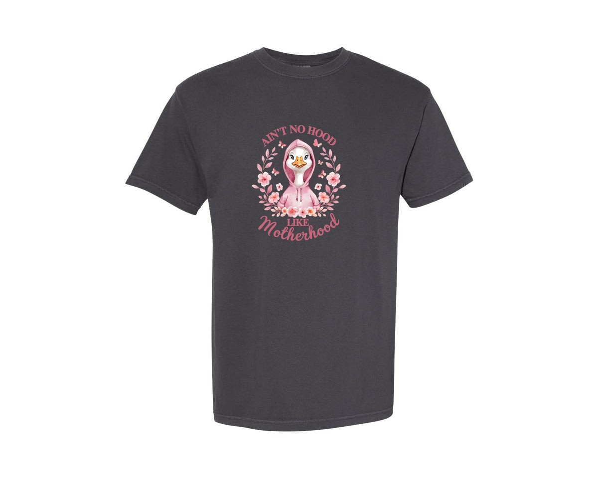 brand:Comfort Colors|color:Graphite|Motherhood Cute Goose Mama Graphic T-Shirt