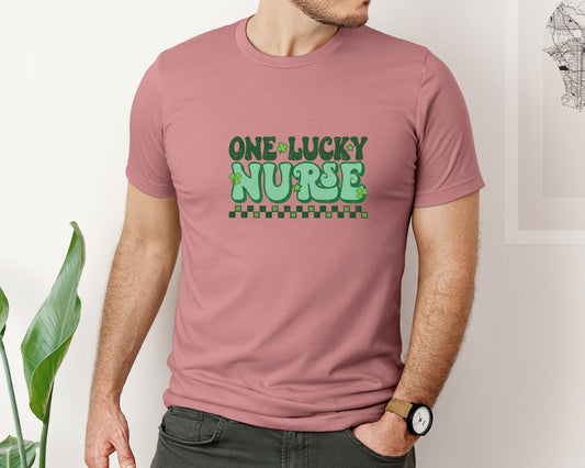 One Lucky Nurse Retro St Patricks Day Graphic T-Shirt