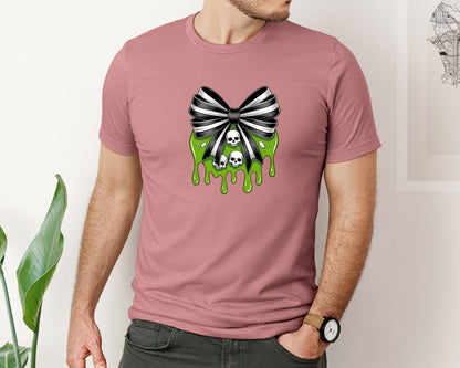 brand:Bella Canvas|color:Heather Mauve|Creepy Bow Gothic Slime Skull Graphic T-Shirt