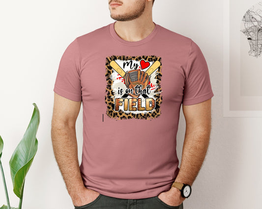 My Heart Is On That Field Baseball 7 Graphic T-Shirt