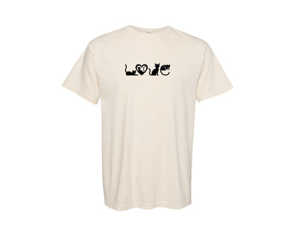 brand:Comfort Colors|color:Ivory|Love Heart Romantic Love Graphic T-Shirt