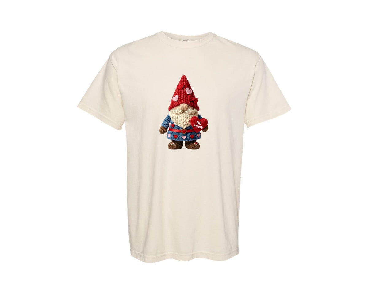 brand:Comfort Colors|color:Ivory|Faux Yarn Knitted Valentine Gnome Graphic T-Shirt