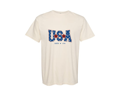 brand:Comfort Colors|color:Ivory|4Th Of July Usa Patriotic Varsity Graphic T-Shirt
