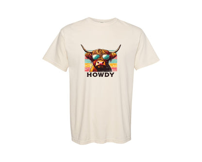 brand:Comfort Colors|color:Ivory|Retro Vintage Highland Cow Howdy Graphic T-Shirt