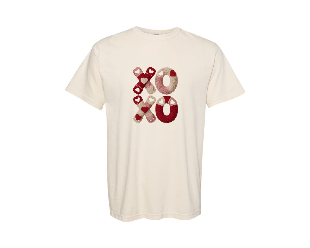brand:Comfort Colors|color:Ivory|Knitted Valentine Xo Alphabet Graphic T-Shirt