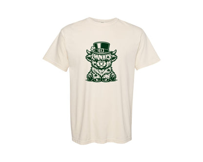 brand:Comfort Colors|color:Ivory|Cute St Patricks Highland Cow Graphic T-Shirt