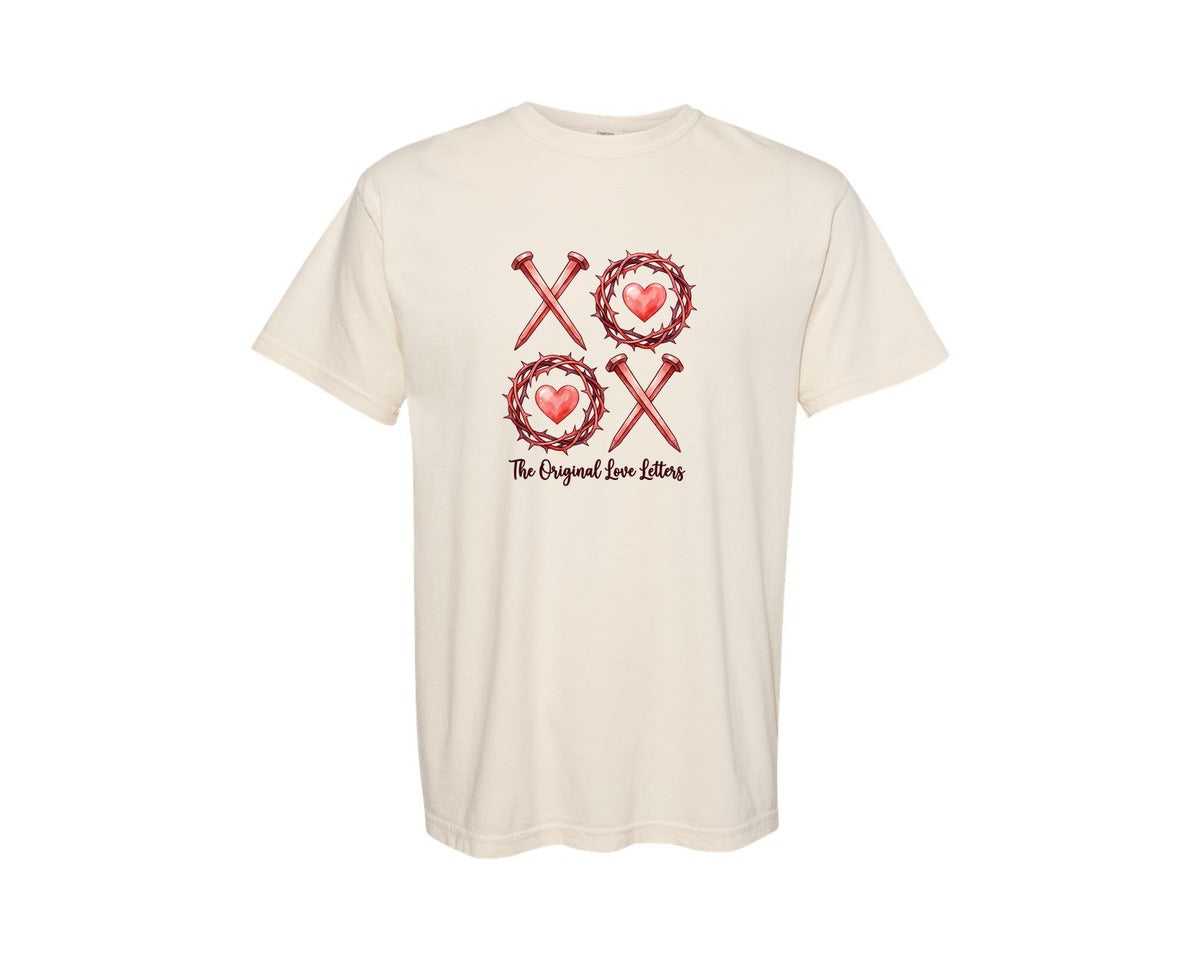 brand:Comfort Colors|color:Ivory|Nails Crown Of Thorns Xoxo Graphic T-Shirt