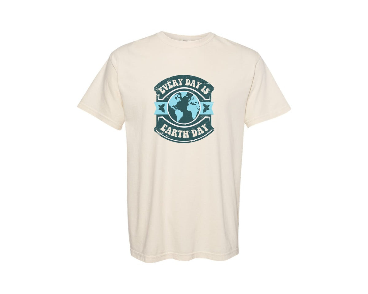 brand:Comfort Colors|color:Ivory|Everyday Is Earth Day Graphic T-Shirt