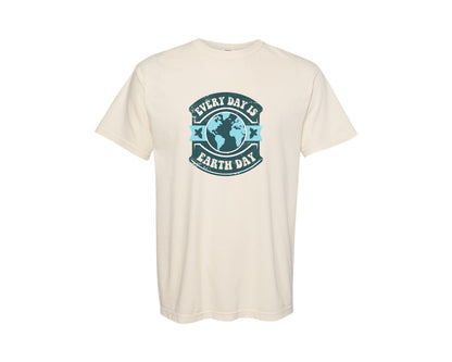 brand:Comfort Colors|color:Ivory|Everyday Is Earth Day Graphic T-Shirt