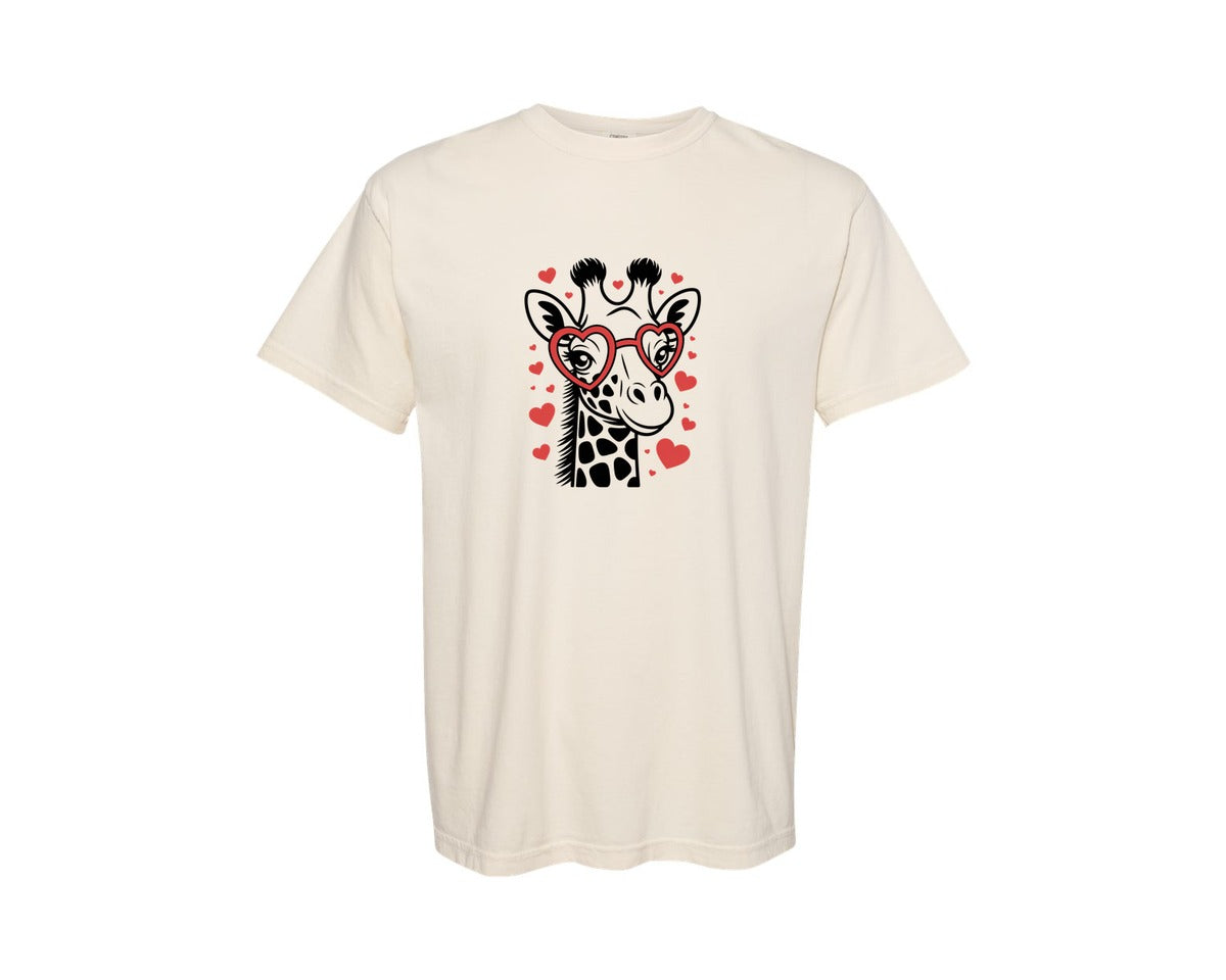 brand:Comfort Colors|color:Ivory|Cute Giraffe Heart Glasses Graphic T-Shirt