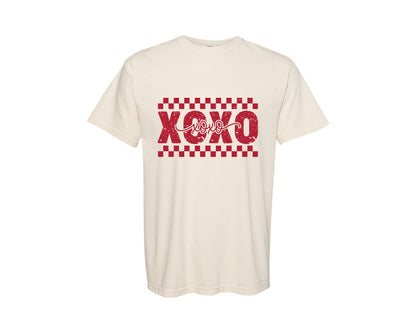 brand:Comfort Colors|color:Ivory|Xoxo Valentines Day Shirt Graphic T-Shirt