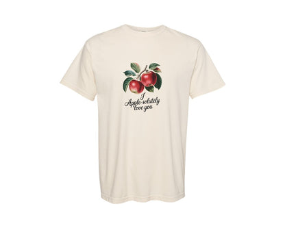 brand:Comfort Colors|color:Ivory|Vintage Apple Pun Graphic T-Shirt