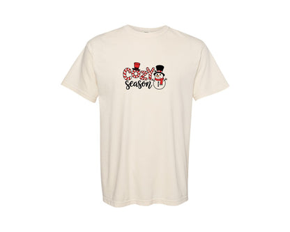 brand:Comfort Colors|color:Ivory|Red Cozy Season Snowman Graphic T-Shirt