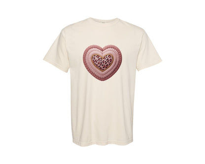 brand:Comfort Colors|color:Ivory|Knitted Valentine Leopard Heart Graphic T-Shirt