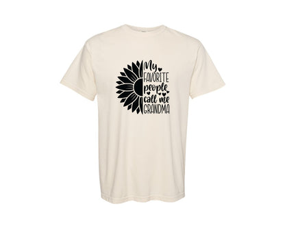 brand:Comfort Colors|color:Ivory|Grandma Sunflower Grandma Graphic T-Shirt