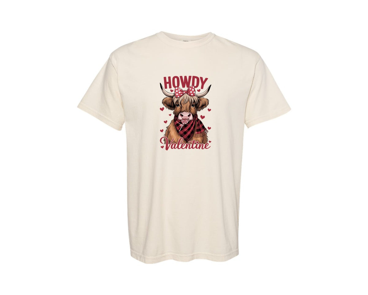brand:Comfort Colors|color:Ivory|Howdy Valentine Highland Cow Cute Graphic T-Shirt