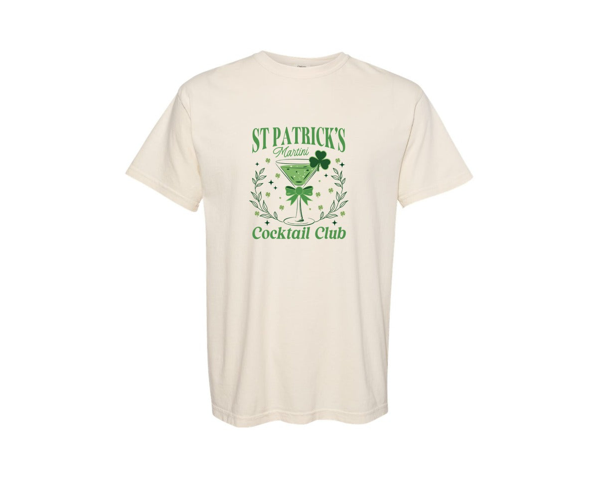 brand:Comfort Colors|color:Ivory|St Patricks Day Retro Cocktail Club Graphic T-Shirt