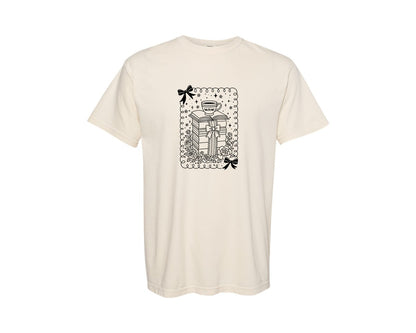 brand:Comfort Colors|color:Ivory|Book Stack Book Lover Print Graphic T-Shirt