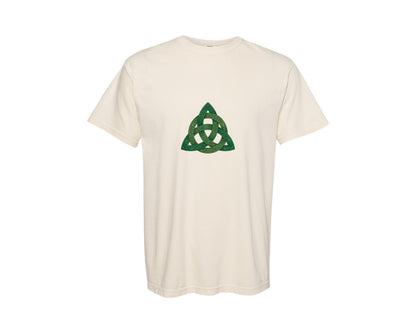 brand:Comfort Colors|color:Ivory|Green Celtic Trinity Knot Symbol Graphic T-Shirt