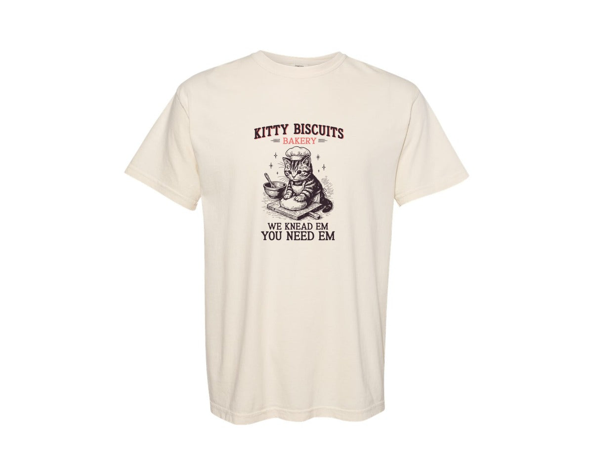 brand:Comfort Colors|color:Ivory|Kitty Biscuits Cat Kneading Baking Cat Graphic T-Shirt