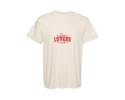 brand:Comfort Colors|color:Ivory|Dog Lovers Dog Valentine Club Heart Graphic T-Shirt