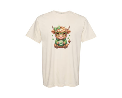 brand:Comfort Colors|color:Ivory|St Patricks Day Lucky Highland Cow Graphic T-Shirt