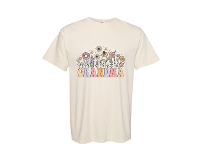 brand:Comfort Colors|color:Ivory|Grandma Retro Flower Mothers Day Graphic T-Shirt