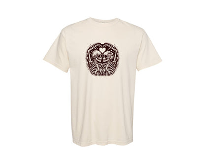 brand:Comfort Colors|color:Ivory|Skeleton Couple Gothic Valentine Graphic T-Shirt