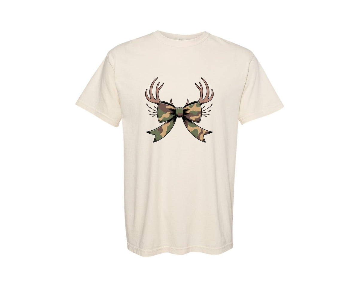 brand:Comfort Colors|color:Ivory|Hunting Season Preppy Camo Bow 20 Graphic T-Shirt