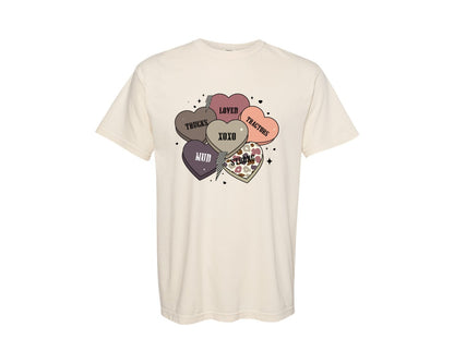 brand:Comfort Colors|color:Ivory|Camo Valentine Valentine Hearts Graphic T-Shirt