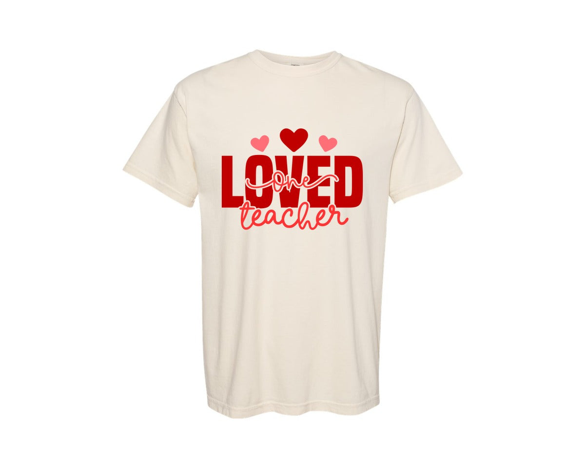brand:Comfort Colors|color:Ivory|Leopard Heart One Loved Teacher Graphic T-Shirt