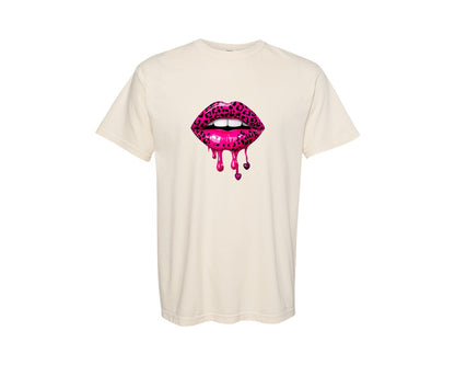 brand:Comfort Colors|color:Ivory|Pink Lips With A Leopard Print Valentine Graphic T-Shirt
