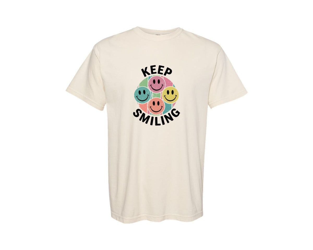 brand:Comfort Colors|color:Ivory|Retro Smiley Face Keep Smiling Graphic T-Shirt