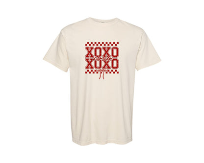 brand:Comfort Colors|color:Ivory|Vintage Xoxo Valentine Coquette Bow Graphic T-Shirt