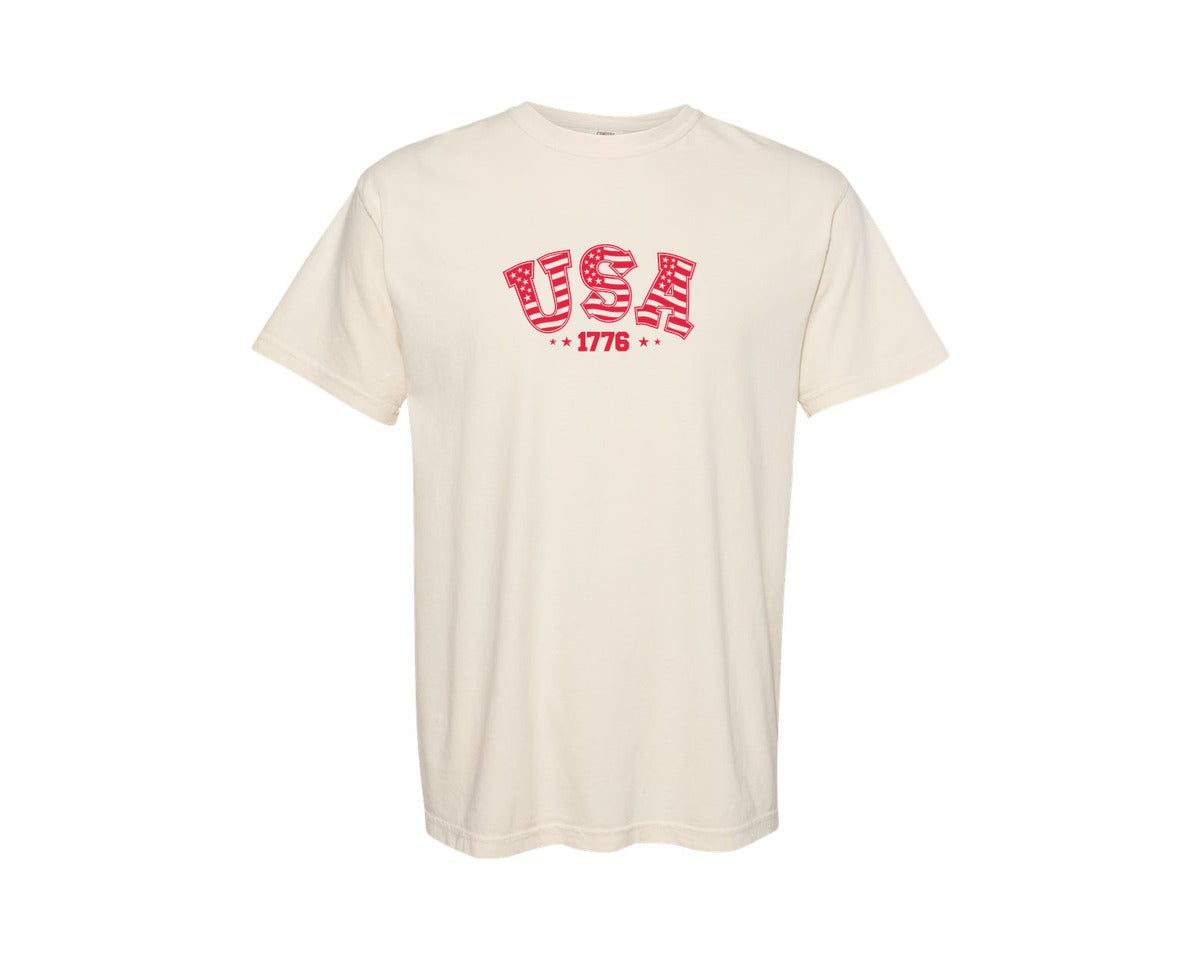 brand:Comfort Colors|color:Ivory|Retro America 1776 4Th Of July Patriotic 2 Graphic T-Shirt