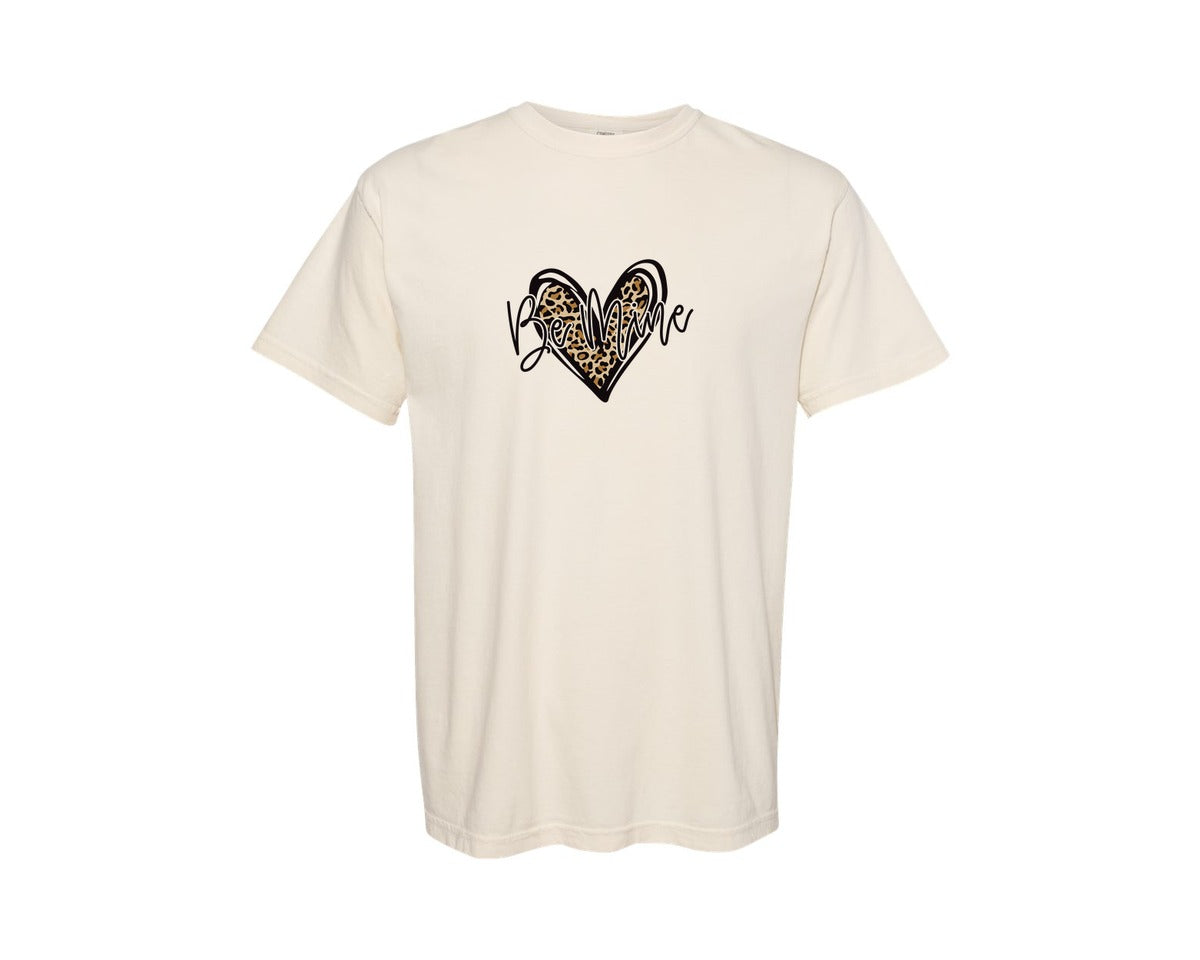 brand:Comfort Colors|color:Ivory|Be Minde Leopard Print Valentine Graphic T-Shirt