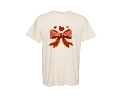 brand:Comfort Colors|color:Ivory|Faux Yarn Valentines Day Bow 5 Graphic T-Shirt