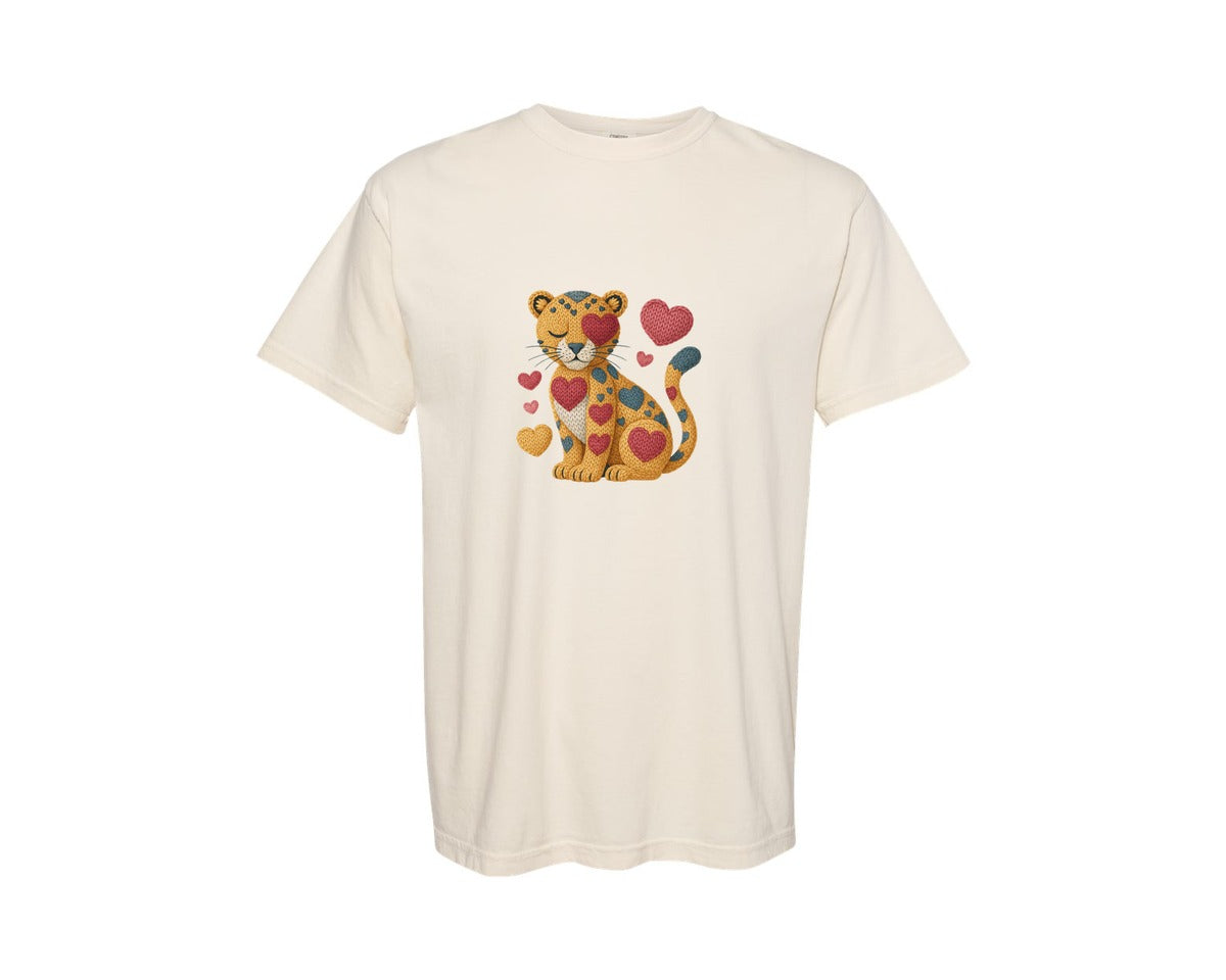 brand:Comfort Colors|color:Ivory|Faux Yarn Pink Valentine Cat Hearts Graphic T-Shirt