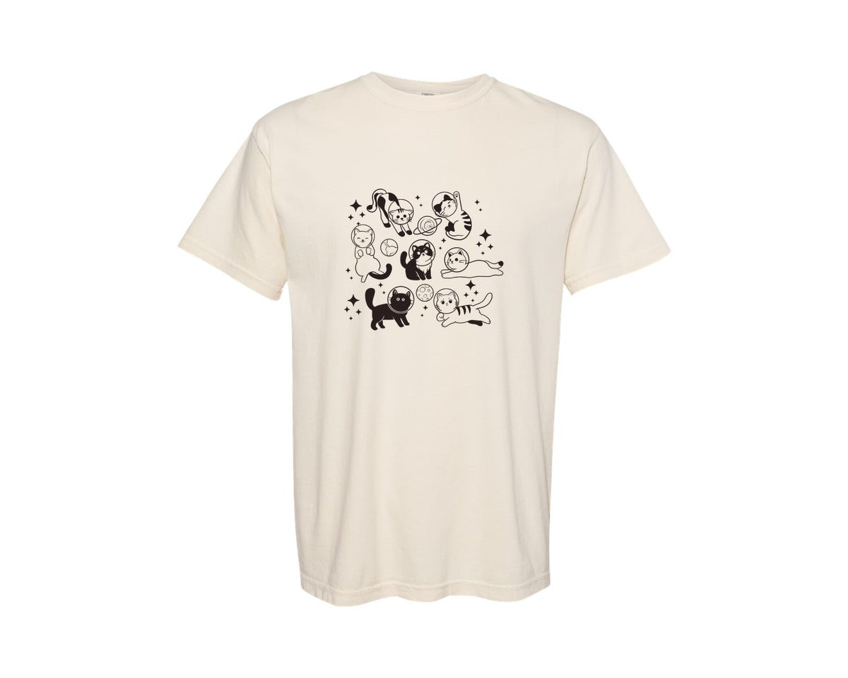 brand:Comfort Colors|color:Ivory|Astrocats Cute Cat Mom Graphic T-Shirt
