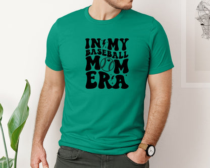 brand:Bella Canvas|color:Kelly|Retro Sports Mom In My Mom Era Graphic T-Shirt
