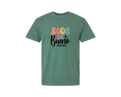 brand:Comfort Colors|color:Light Green|Dios Es Bueno Salmo Cien Cinco Graphic T-Shirt