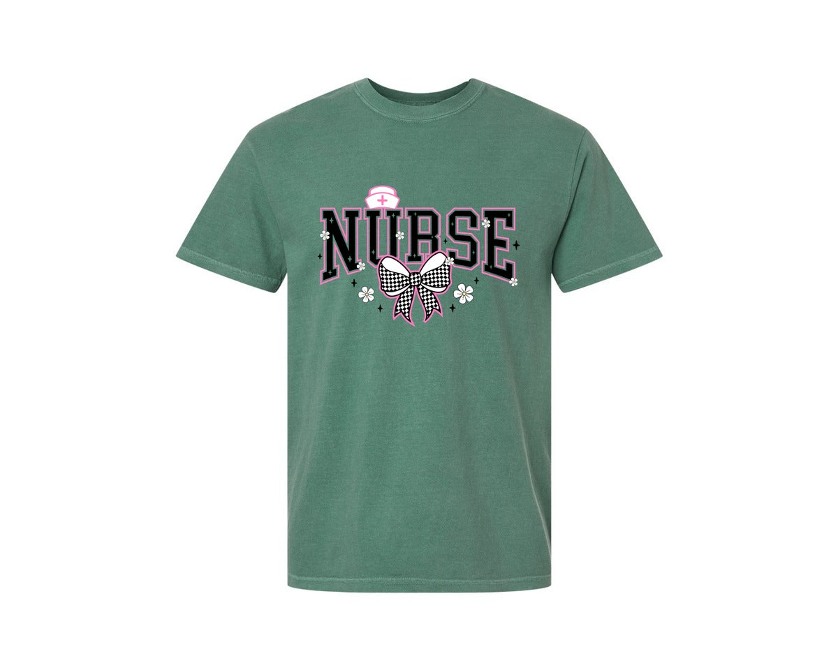 brand:Comfort Colors|color:Light Green|Nurse Bow Retro Nurse Nurse Graphic T-Shirt