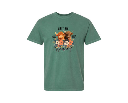 brand:Comfort Colors|color:Light Green|Aint No Hood Like Motherhood Mom Graphic T-Shirt