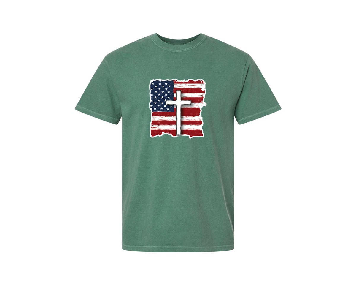 brand:Comfort Colors|color:Light Green|4Th Of July Patriotic Cross With Flag Graphic T-Shirt